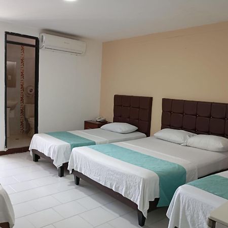 Hotel Exito Barranquilla Barranquilla  Bagian luar foto