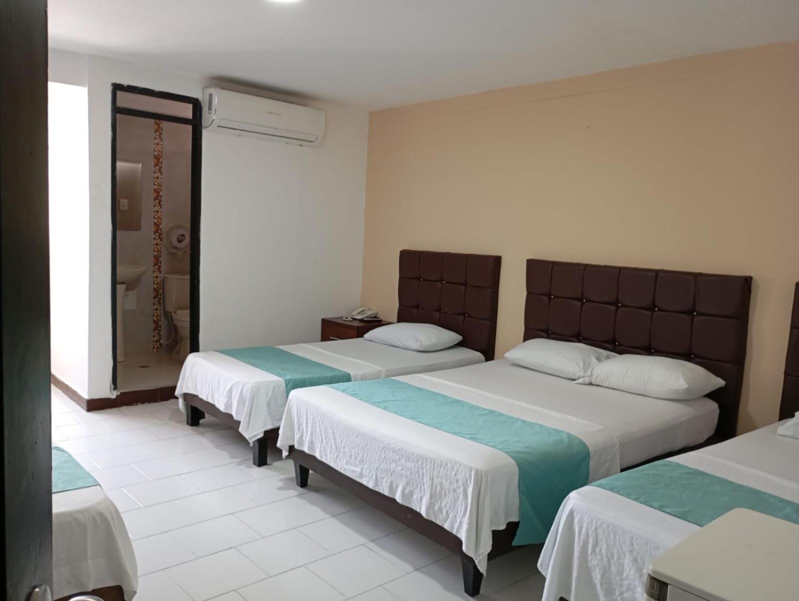 Hotel Exito Barranquilla Barranquilla  Bagian luar foto